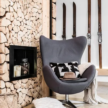 Bed & Breakfast 11 Folk & Design 3*