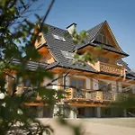 11 Folk & Design Bed & Breakfast 3*