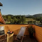11 Folk & Design Bed & Breakfast 3*