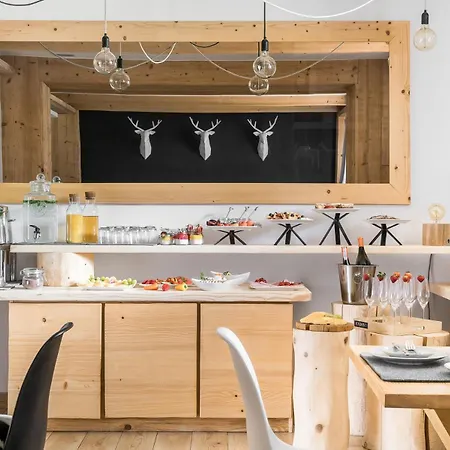 11 Folk & Design Bed & Breakfast Zakopane
