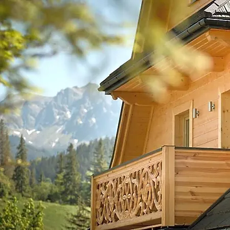 11 Folk & Design Bed & Breakfast 3*