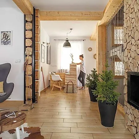 11 Folk & Design