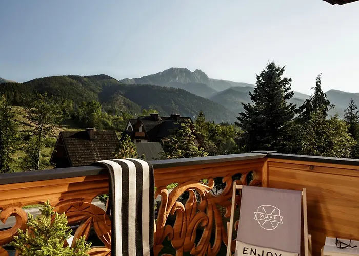 Bed & Breakfast 11 Folk & Design