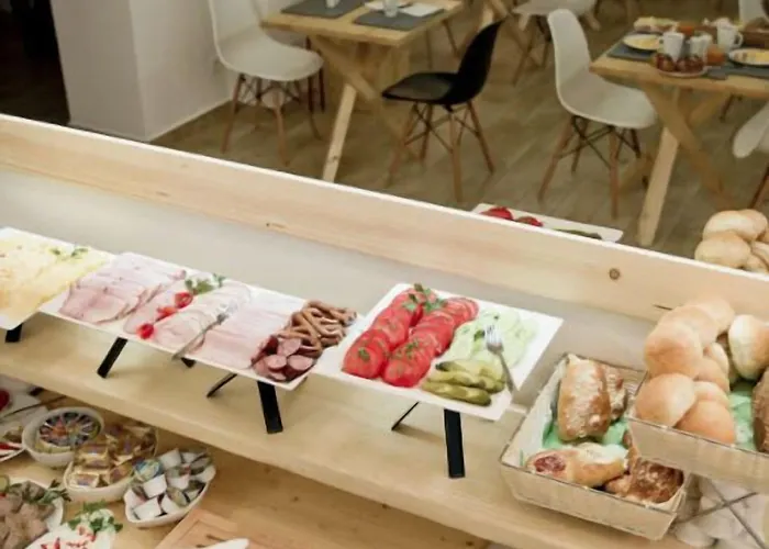 11 Folk & Design Bed & Breakfast 3*