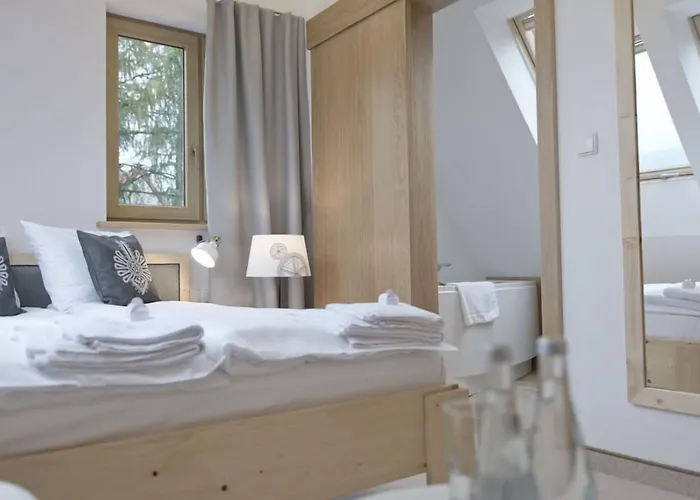 11 Folk & Design Bed & Breakfast 3*